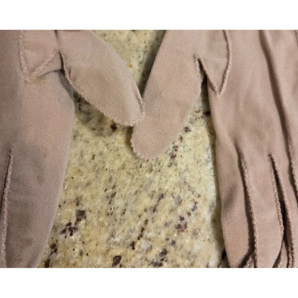Vintage Womens Size M 7 Tan Fleece Formal 17